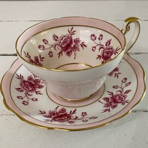 EUC VTG EB FOLEY BONE CHINA TEACUP AND SAUCER RED PEONIES, PINK AND GOLD TRIM